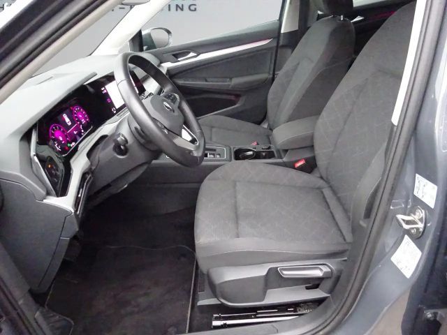 Volkswagen Golf 1.5 eTSI DSG Life Variant