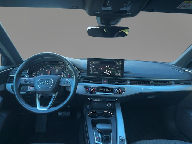 Audi A4 45 TFSI Avant Quattro S-Tronic