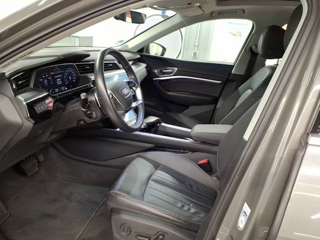 Audi Q8 e-tron 50 Quattro