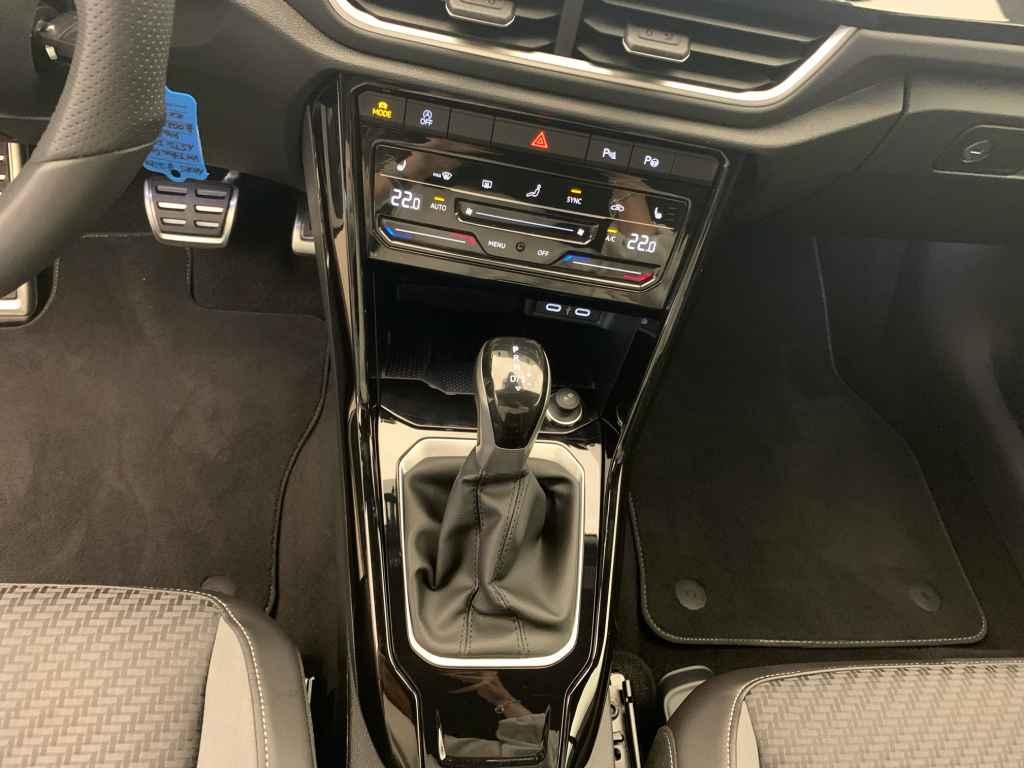 Volkswagen T-Roc 1.5 TSI Cabriolet DSG R-Line