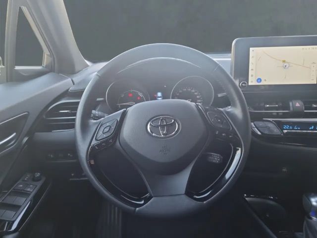 Toyota C-HR Hybride Team D