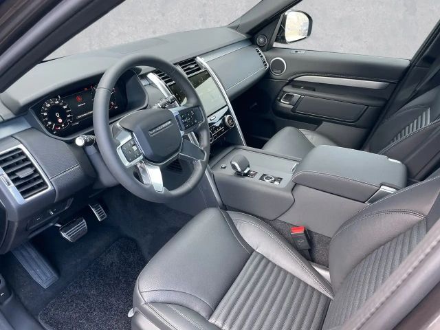 Land Rover Discovery D300 Dynamic SE