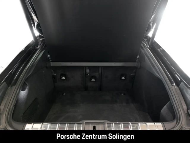 Porsche Panamera 4 E-Hybrid