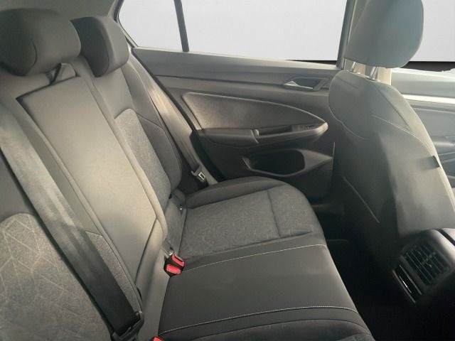 Volkswagen Golf DSG Golf VIII IQ.Drive