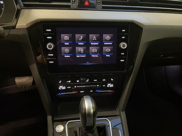 Volkswagen Passat 1.5 TSI Business DSG Variant