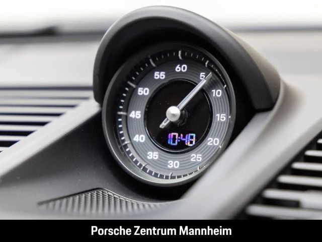 Porsche 992 Carrera Coupé GTS