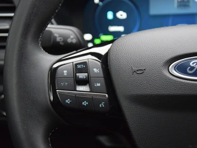 Ford Kuga Active Hybrid X