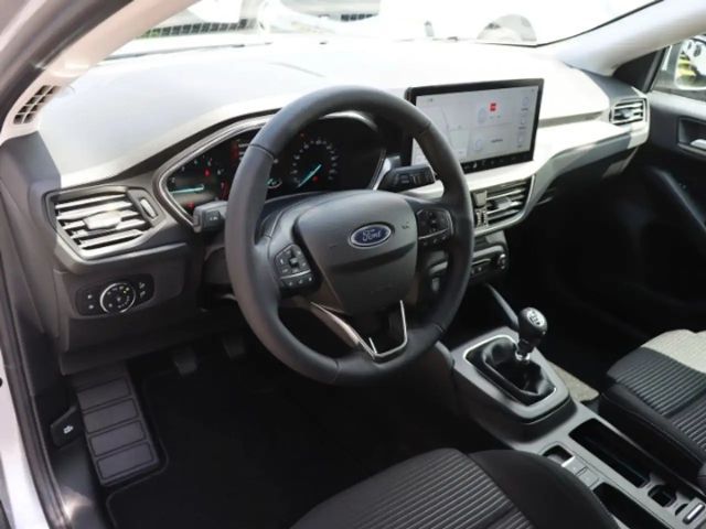 Ford Focus Titanium Wagon