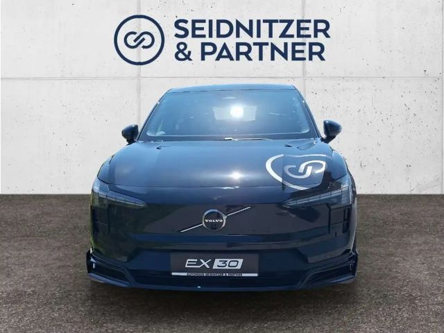 Volvo EX30 Performance Twin motor Ultra