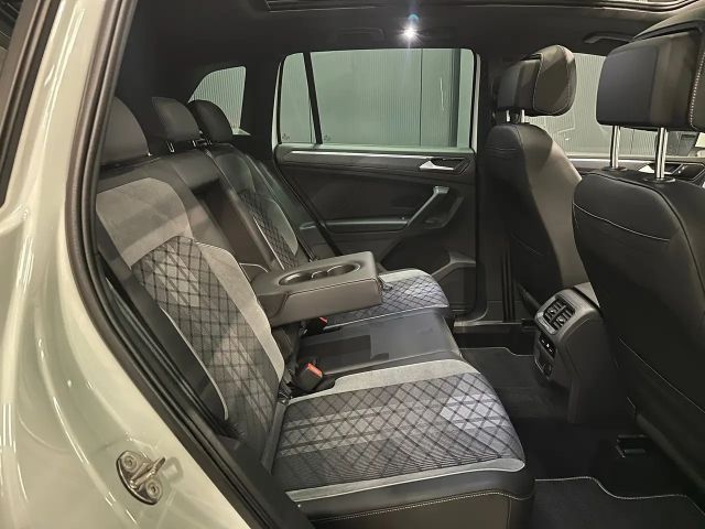 Volkswagen Tiguan 4Motion IQ.Drive R-Line