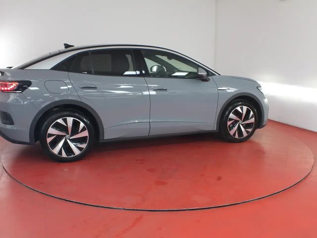 Volkswagen ID.5 150 kW 77 KWh IQ.Drive Pro