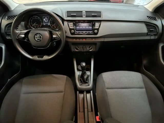Skoda Fabia 1.0 TSI Active Combi