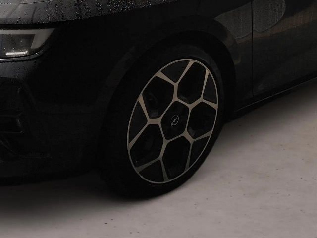 Opel Astra Sports Tourer Ultimate