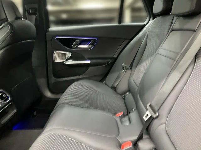 Mercedes-Benz C 220 AVANTGARDE C 220 d Estate