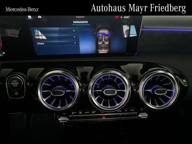 Mercedes-Benz A 200 AMG Line Premium