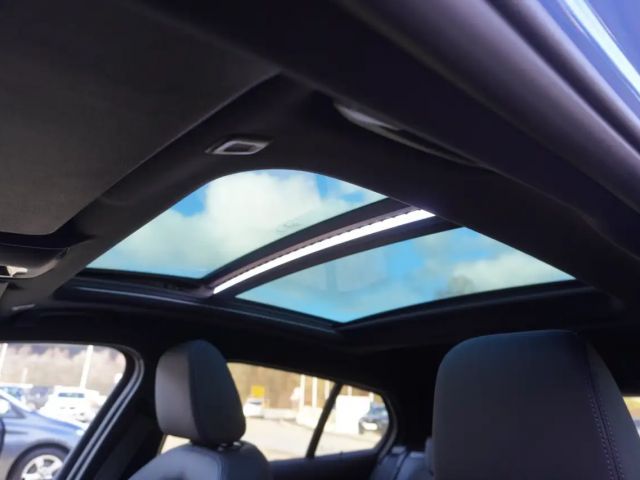 BMW 135 Sedan xDrive