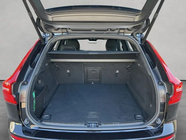 Volvo XC60 Dark Plus