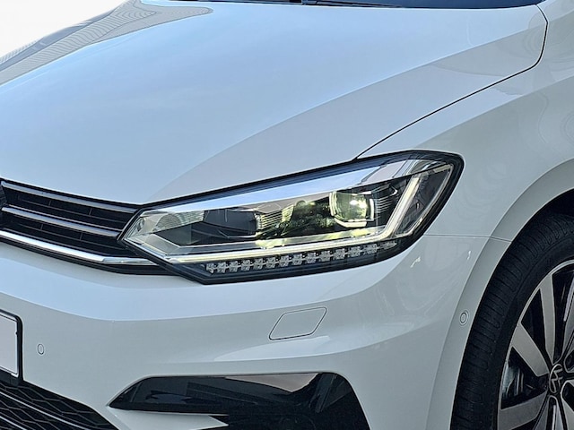 Volkswagen Touran 1.5 TSI DSG Style