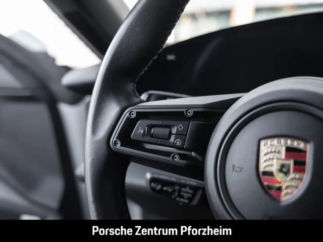 Porsche Taycan 4S Cross Turismo