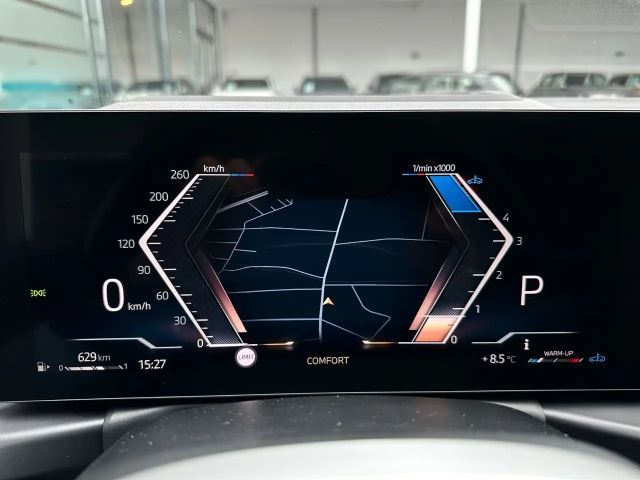 BMW 320 320d M-Sport Touring xDrive