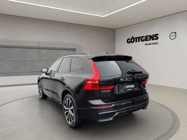 Volvo XC60 Business Dark Plus