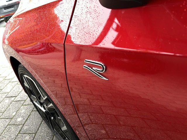 Volkswagen Golf DSG R-Line