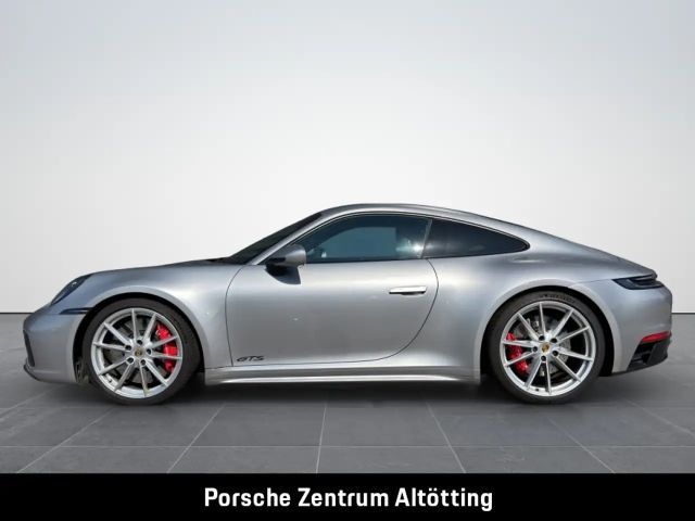 Porsche 992 4 Carrera Coupé GTS