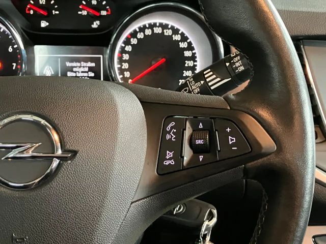 Opel Astra 1.2 Turbo