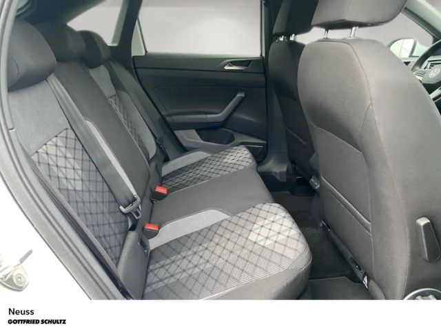 Volkswagen Taigo 1.0 TSI DSG R-Line