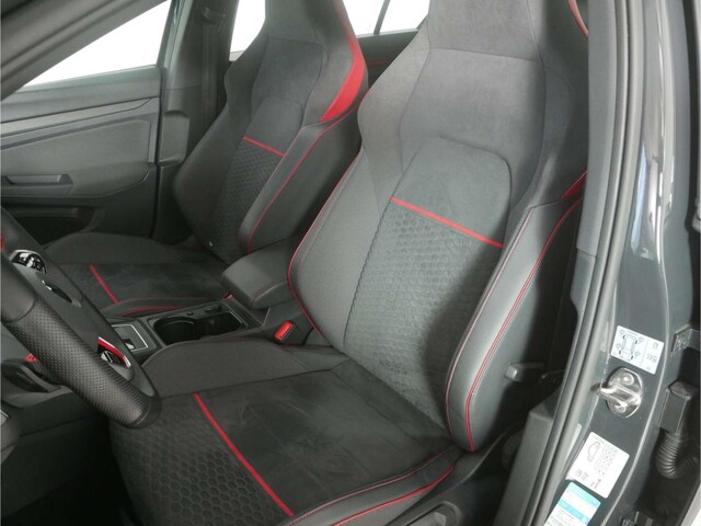 Volkswagen Golf 2.0 TSI DSG