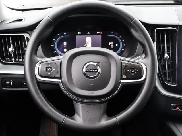 Volvo XC60 Momentum