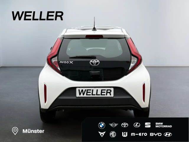 Toyota Aygo X Hatchback Play X-play