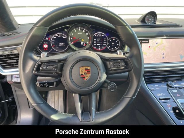 Porsche Panamera GTS