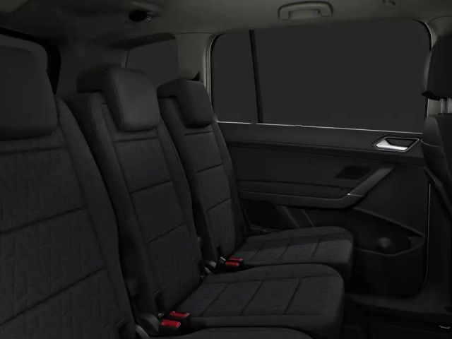 Volkswagen Touran 1.5 TSI IQ.Drive Move