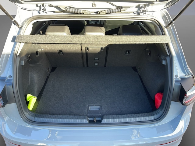 Volkswagen Golf 1.5 eTSI DSG Golf VIII