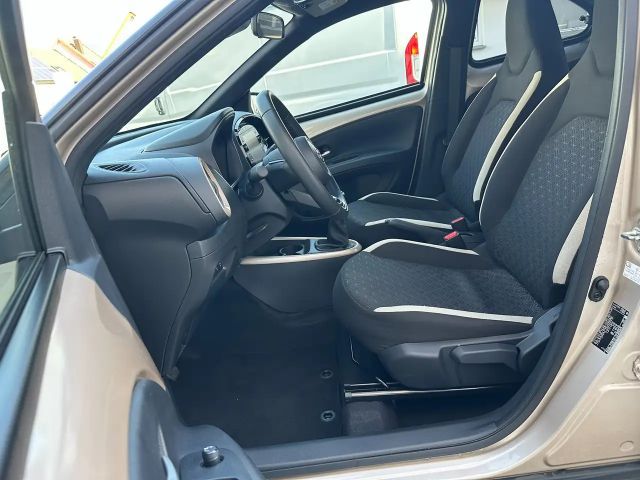 Toyota Aygo Hatchback Pulse