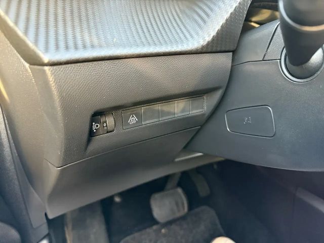 Peugeot E-208 Allure Pack