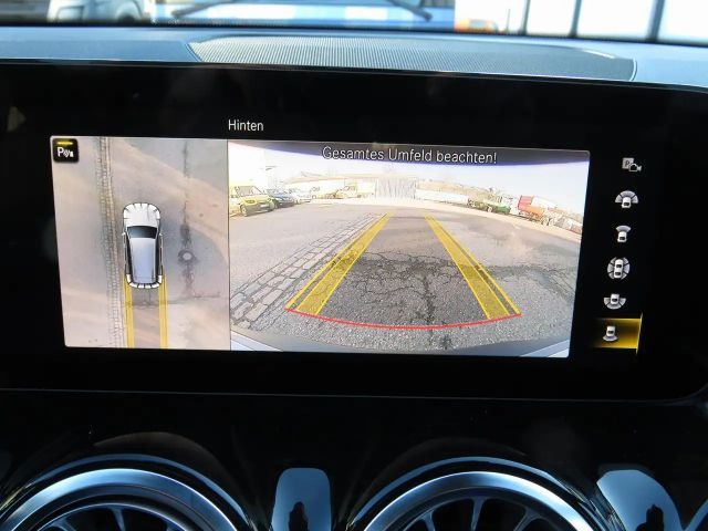 Mercedes-Benz EQB 300 4MATIC AMG Line