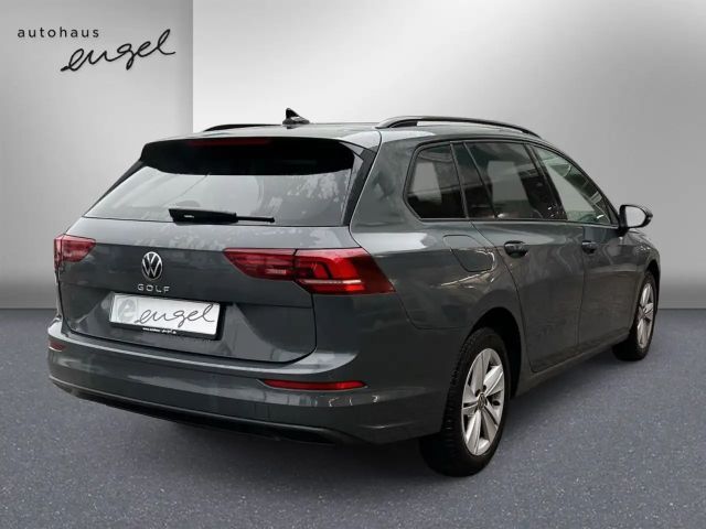 Volkswagen Golf 1.5 TSI Life Variant