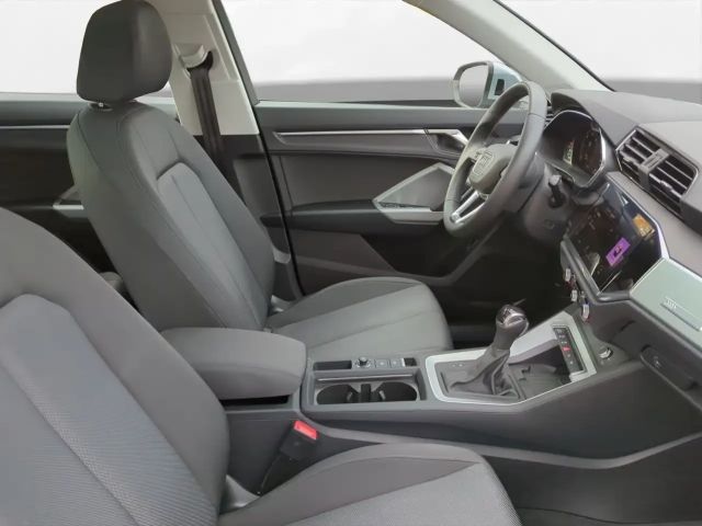 Audi Q3 35 TDI S-Tronic