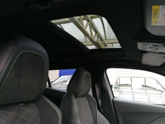 Peugeot E-2008 GT-Line