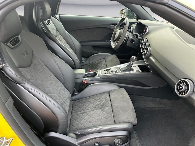 Audi TT RS Quattro Roadster S-Tronic