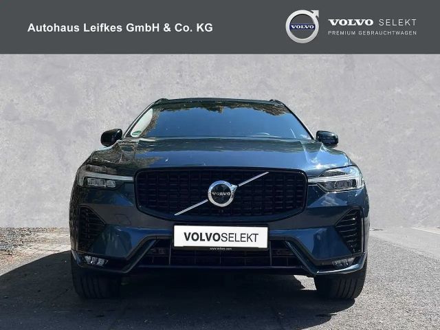 Volvo XC60 AWD Dark Plus
