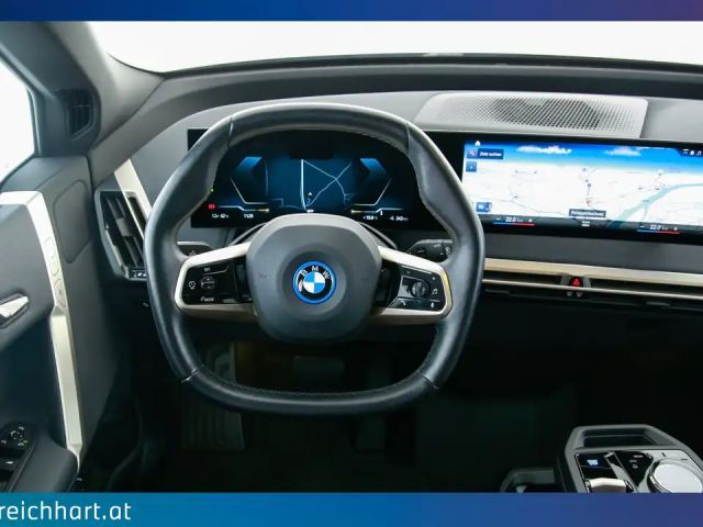 BMW iX xDrive40