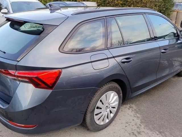 Skoda Octavia CombiActive TSI