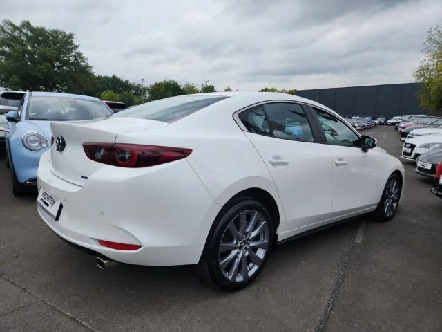 Mazda 3 Exclusive-line SkyActiv
