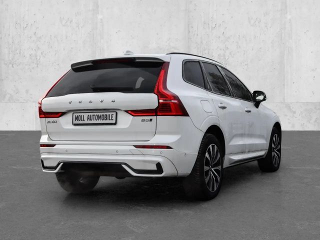 Volvo XC60 AWD Dark Plus