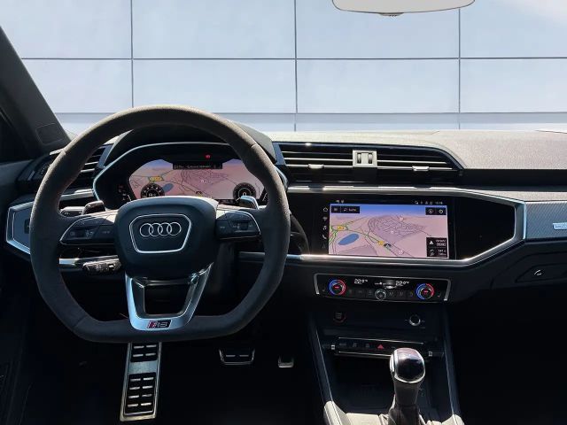 Audi RS Q3 S-Tronic