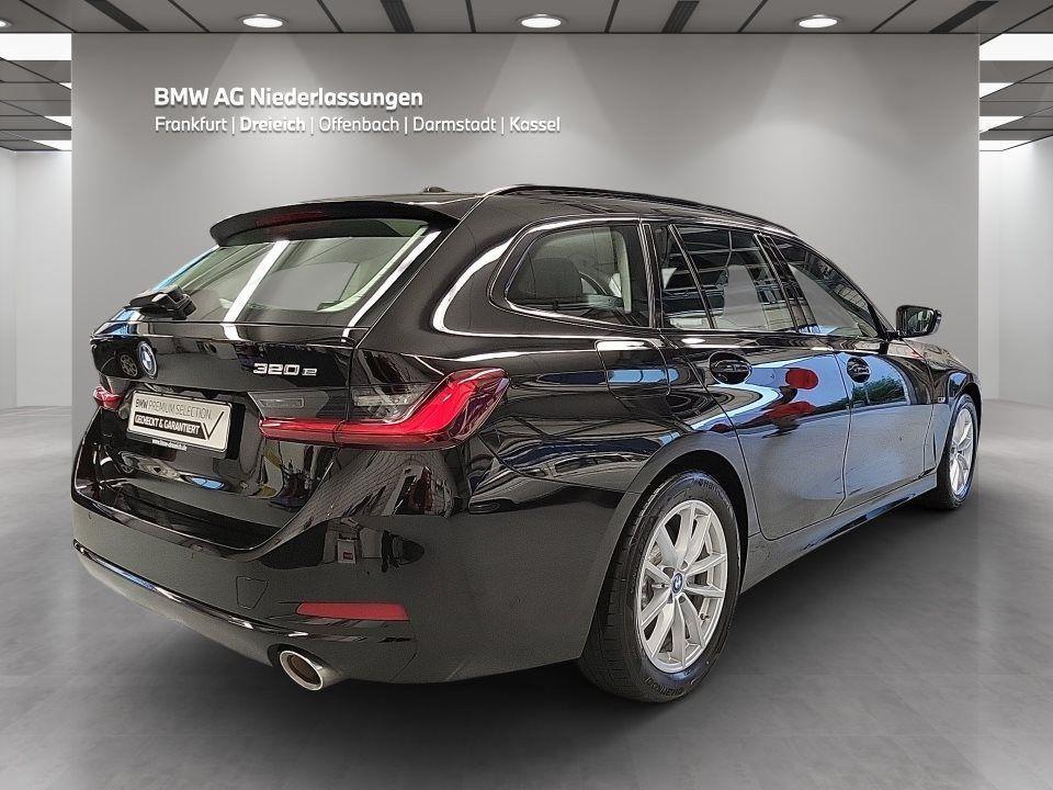 BMW 320 320e Touring