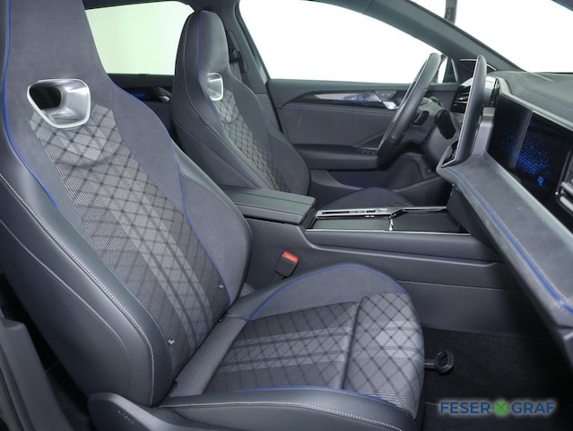 Volkswagen Passat 2.0 TDI DSG R-Line Variant